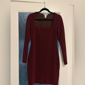 H & M Elegant Burgundy Long Sleeve Dress